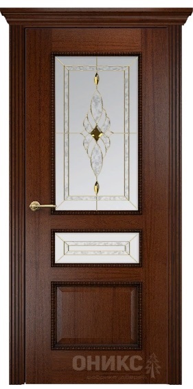 Дверь Оникс модель Версаль с декором цвет Красное дерево патина черная сатинат витраж Бевелс золото